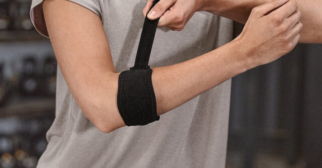 Choosing The Right Tennis Elbow Brace In India